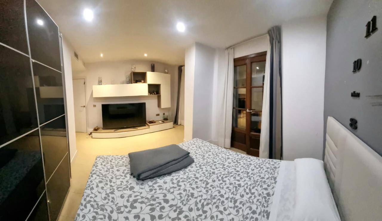 Apartamentos Salamanca มาลากา ภายนอก รูปภาพ