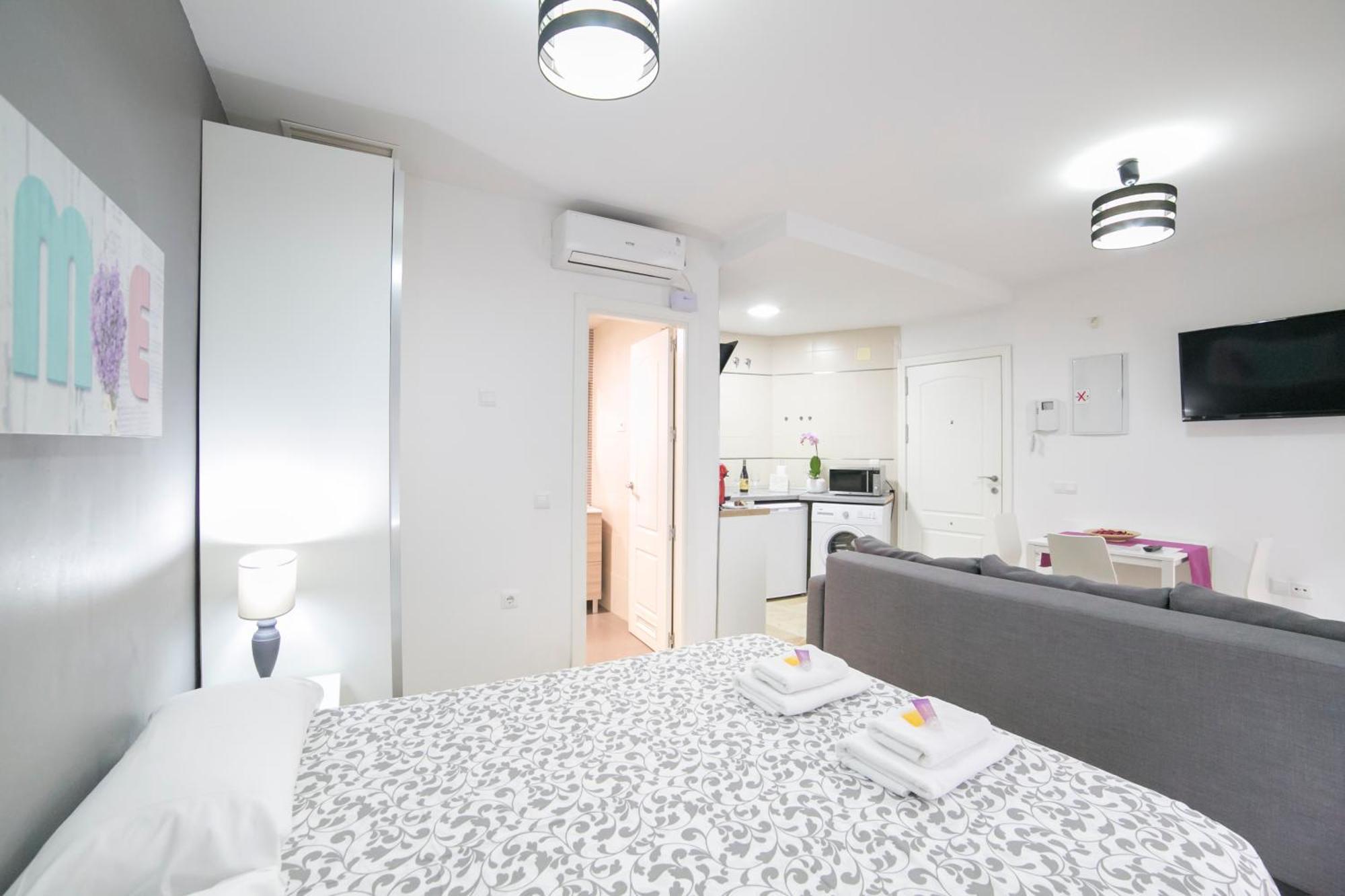 Apartamentos Salamanca มาลากา ห้อง รูปภาพ