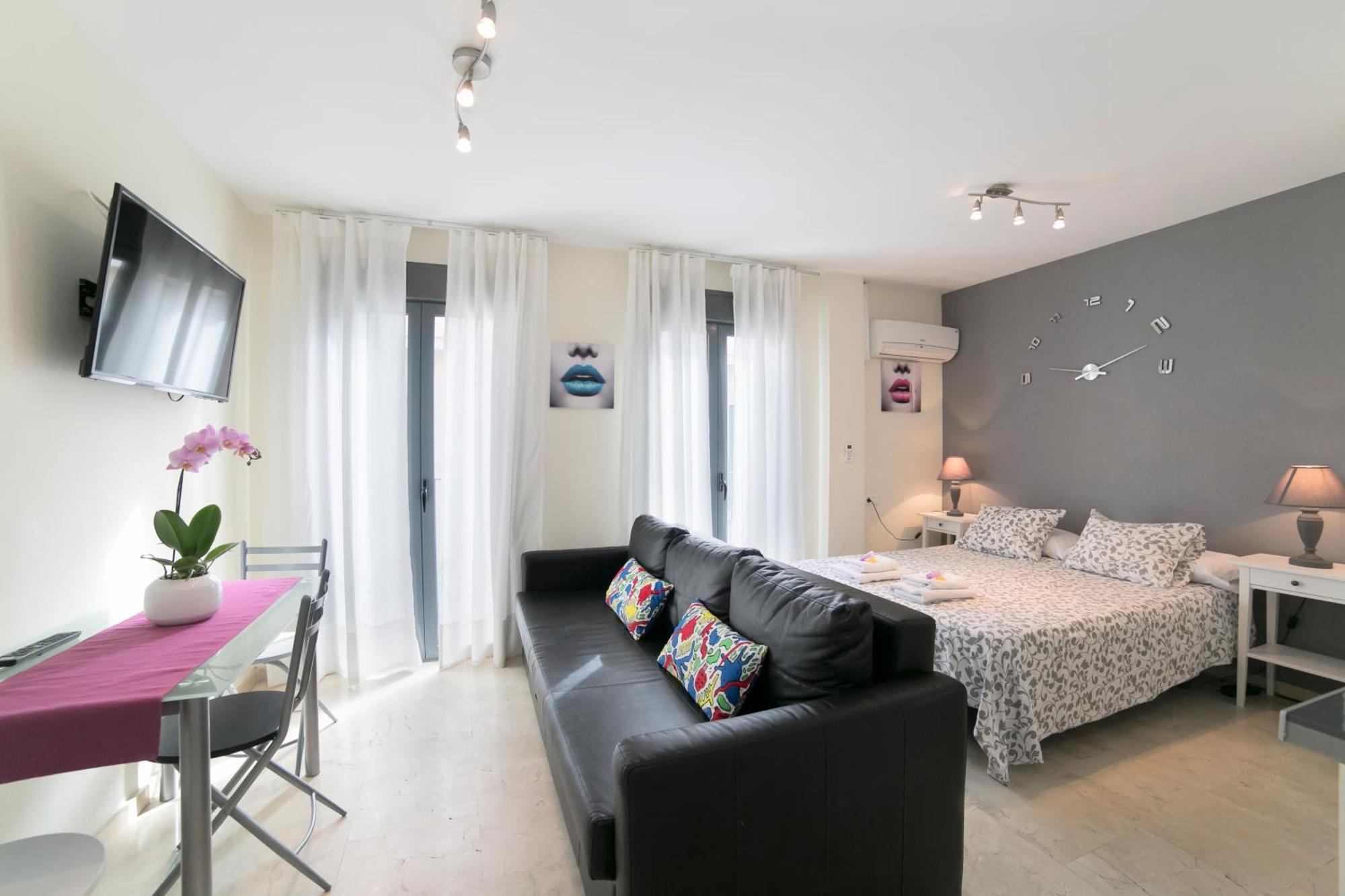 Apartamentos Salamanca มาลากา ห้อง รูปภาพ