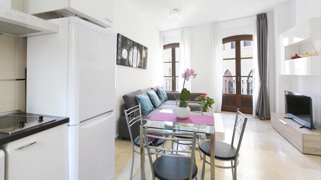 Apartamentos Salamanca มาลากา ห้อง รูปภาพ